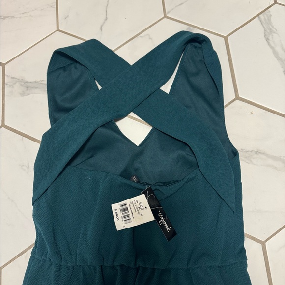 Speechless hunter green jumper jumpsuit cropped sleeveless cross back M - Picture 3 of 4